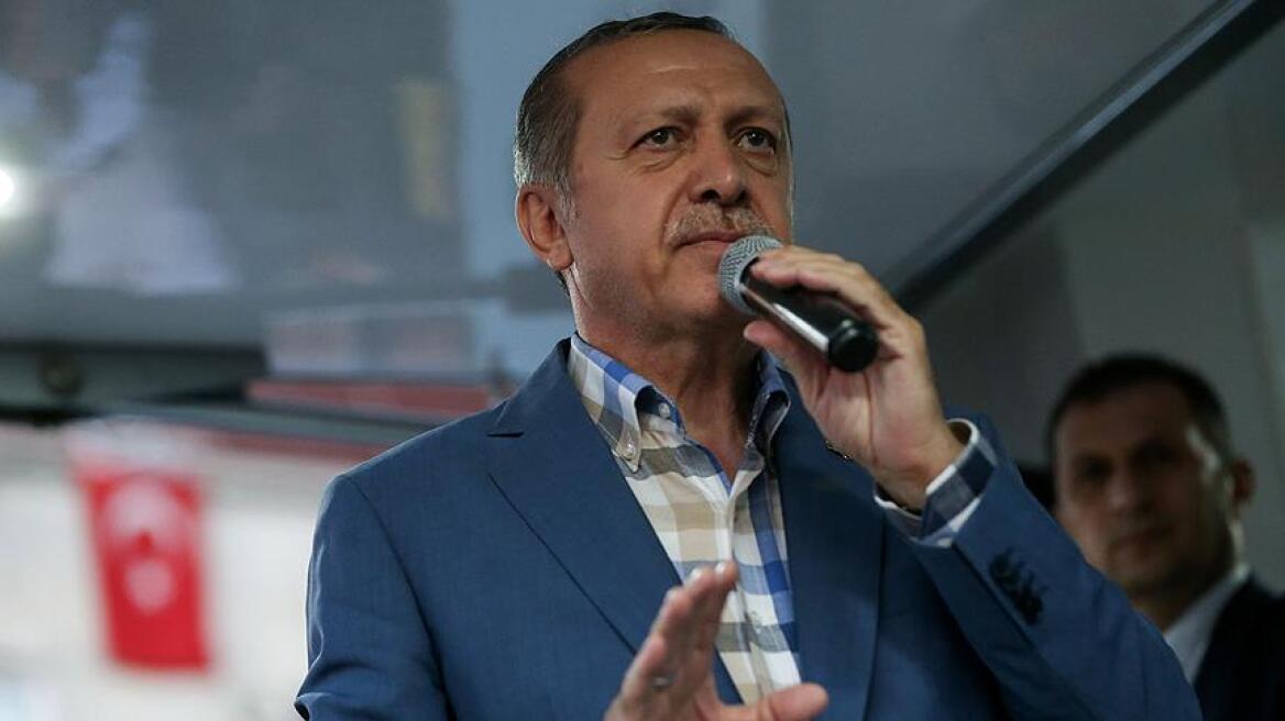 Ερντογάν για θανατική ποινή στους πραξικοπηματίες: Θα το συζητήσουμε...